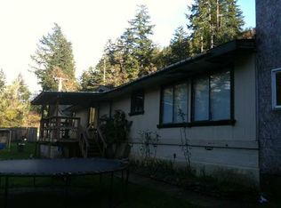 119 French Hill Rd, Gasquet, CA 95543