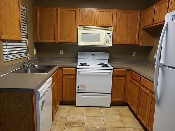 2nd image of 1625 Fluorshire Dr