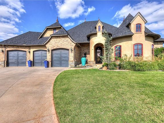2nd image of 9001 NW 148th Pl