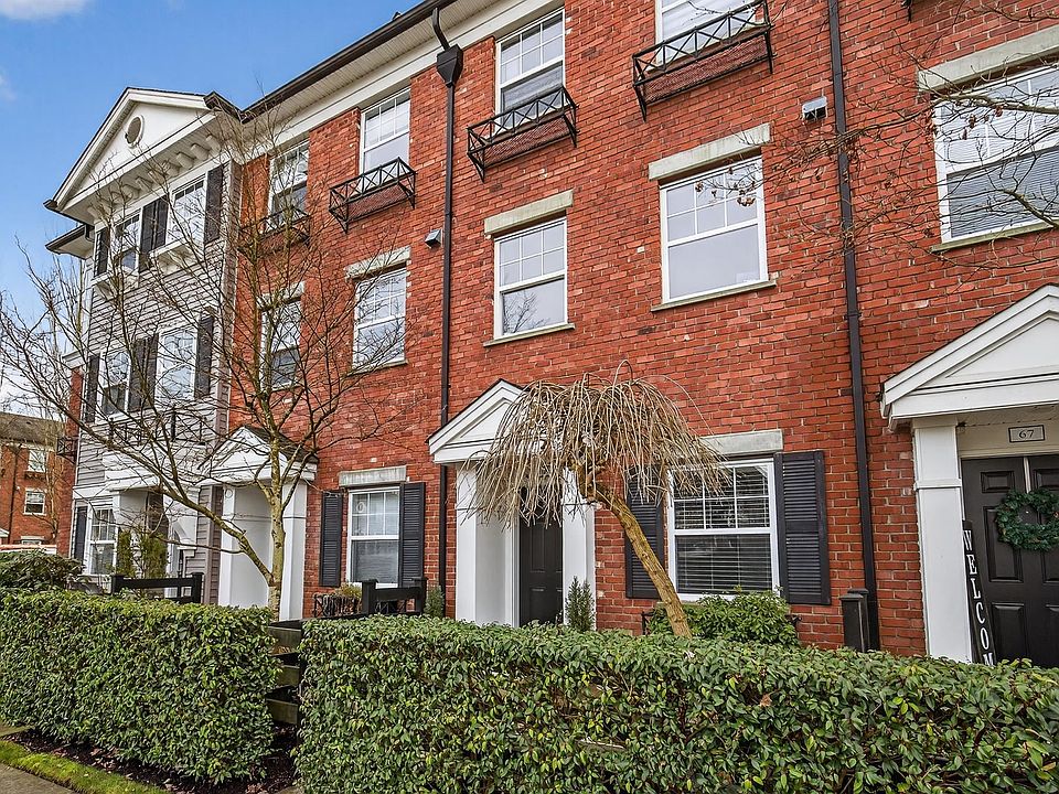 1st image of 11067 Barnston View Rd #68