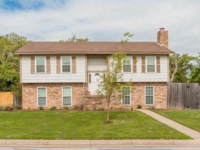 5000 Bama Dr, Arlington, TX, 76017