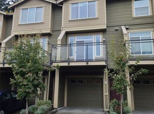 23300 SE Black Nugget Rd UNIT E5, Issaquah, WA 98029