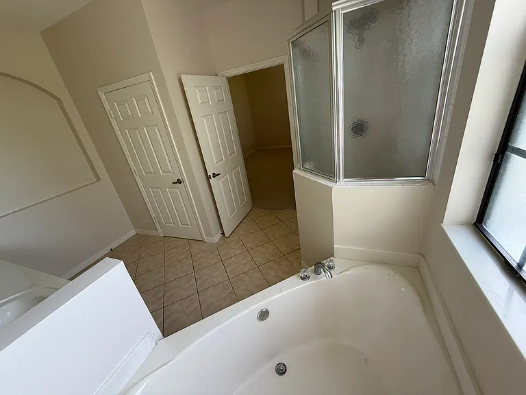 14681 Sutherland Ave — Photo 20