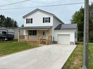 279 N Bradshaw St, Belington, WV