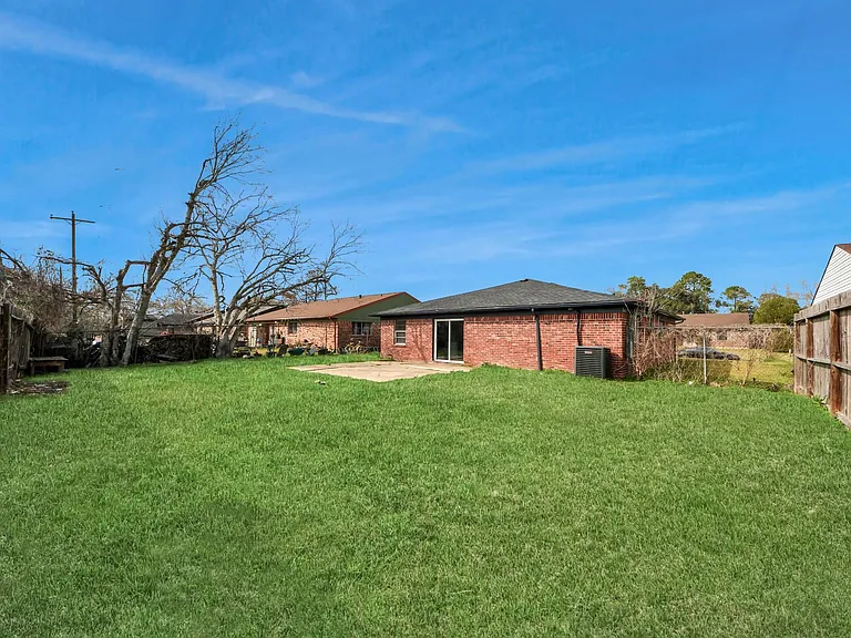 4114 Fairgreen Ln — Photo 36