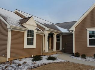 1210 Wineleaf Ln, Dewitt, MI 48820