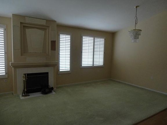 5th image of 27887 Blaze Ln