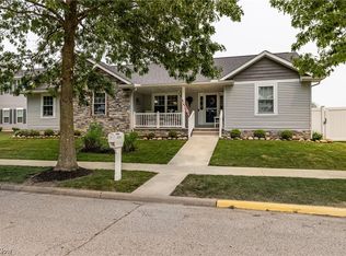 5273 Miller St, Barberton, OH 44203