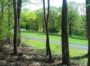 425 Saint Andrews Rd, Banner Elk, NC 28604