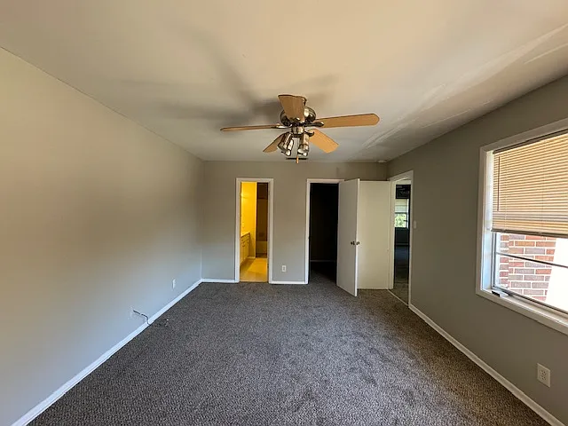 2259 Robin Lyn Ct — Photo 11