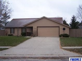 2730 Enfield Cv, Fort Wayne, IN 46804