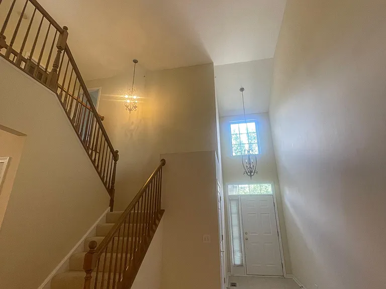6034 Canterbury Ln #6034 — Photo 8