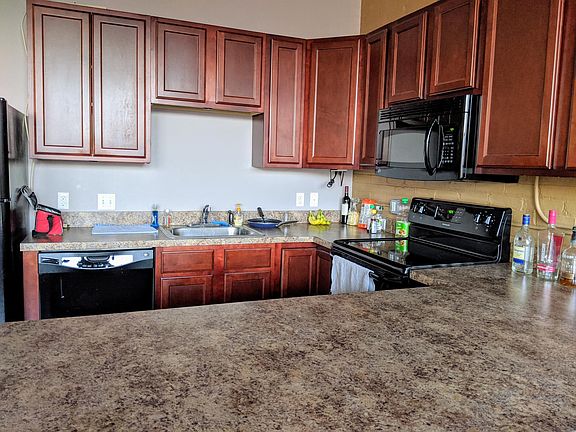 2nd image of 120 Franklin Ave APT 307
