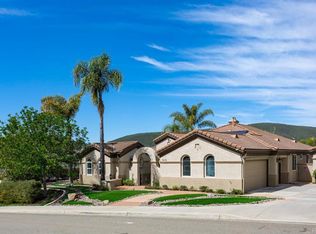 656 Arcadia Bluff Ct, San Marcos, CA 92069