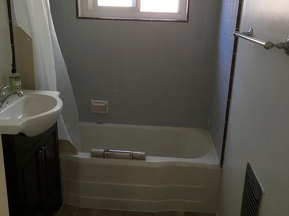 5th image of 4349 Florida St