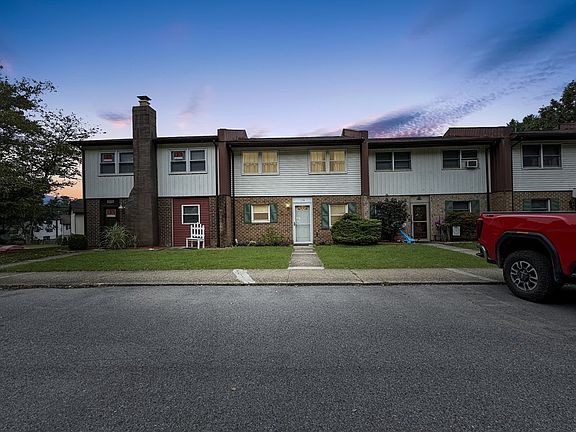 2nd image of 114 Lode Dr