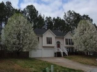 6386 Cardiff Ln, Douglasville, GA
