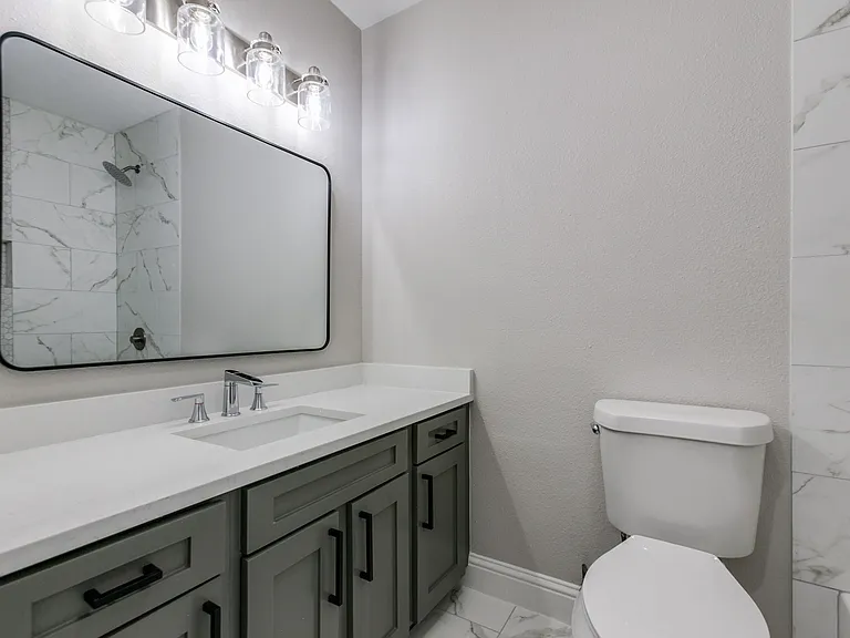 2705 Forest Park Dr — Photo 14