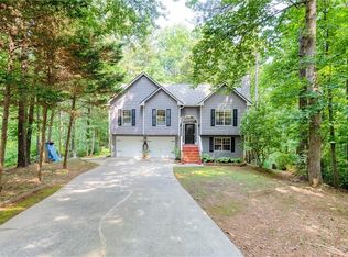 182 N Springs Ct, Acworth, GA 30101