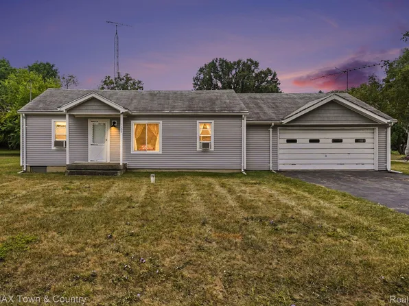 1103 Kingston Ave, Flint, MI 48507