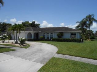 2860 SE San Jeronimo Rd, Port Saint Lucie, FL 34952
