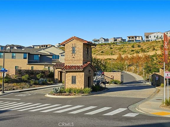 5th image of 0 Canoga Ave #6
