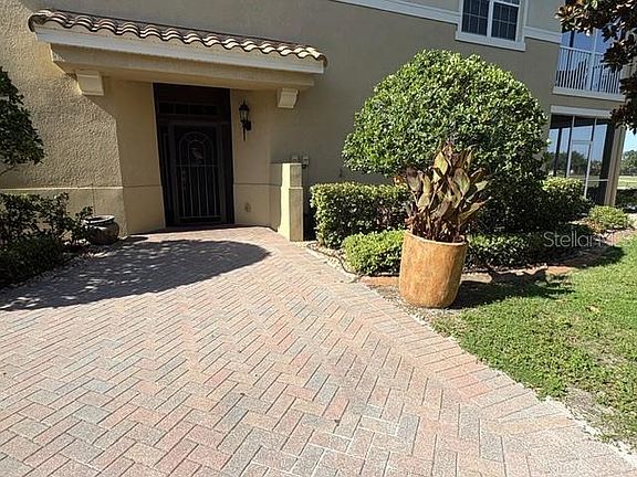 5th image of 1425 Emerald Dunes Dr #17