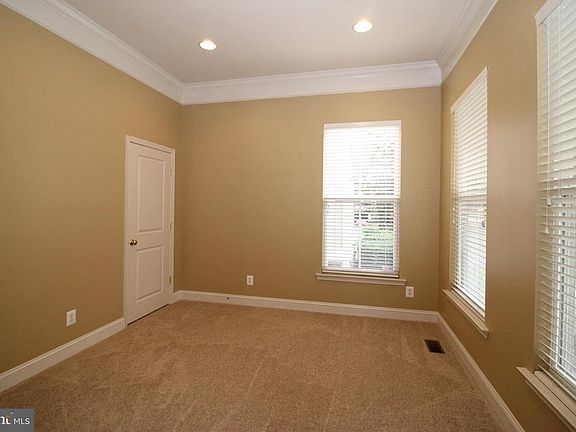 3rd image of 4062 Von Neuman Cir