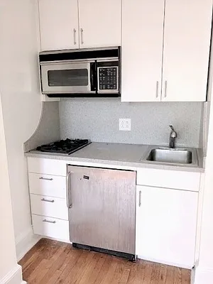 Rented by City Connections Realty | media 21