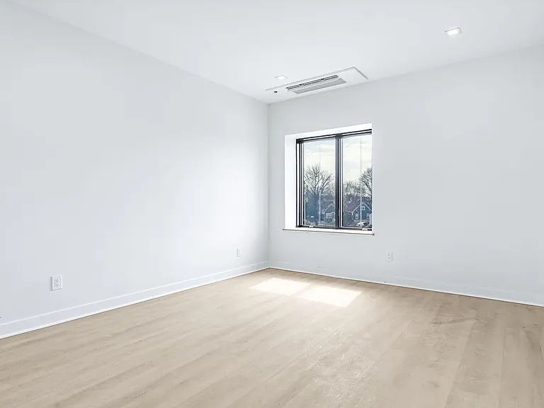 50 Murray St — Photo 16