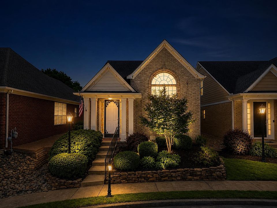 1st image of 10443 Kensington Cir
