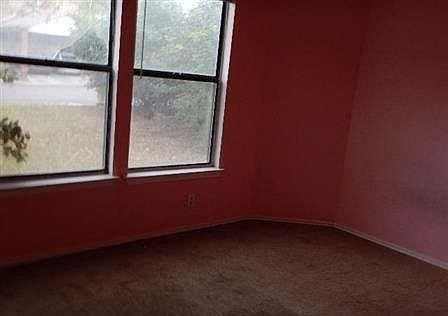 3rd image of 10023 Raven Field Dr