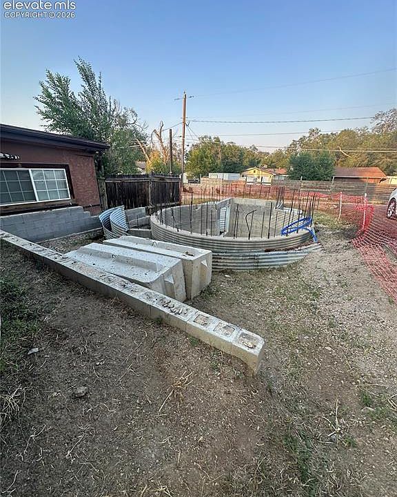 2nd image of 1015 Race St