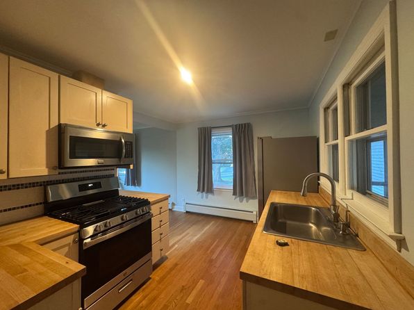 24 Henderson Rd