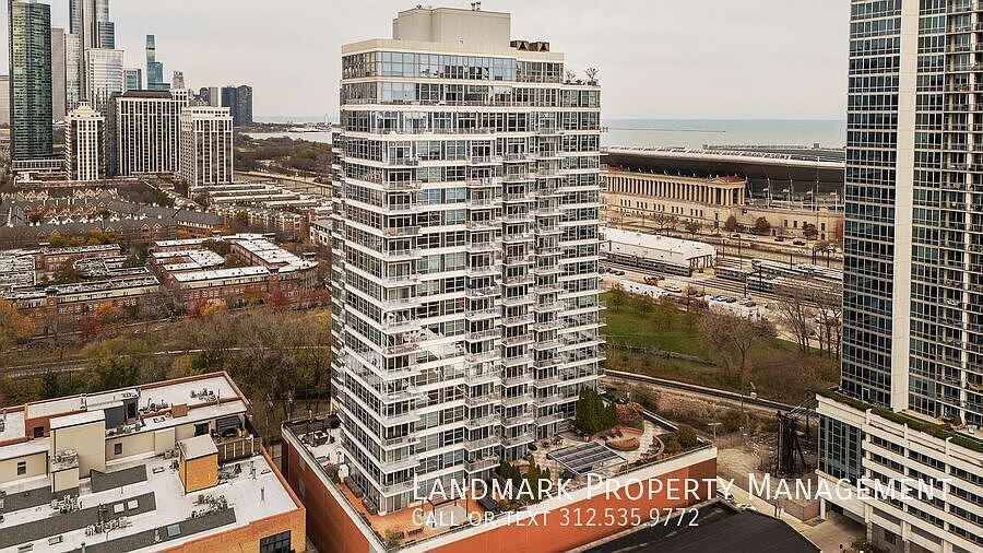 1st image of 1600 S Prairie Ave Unit 808