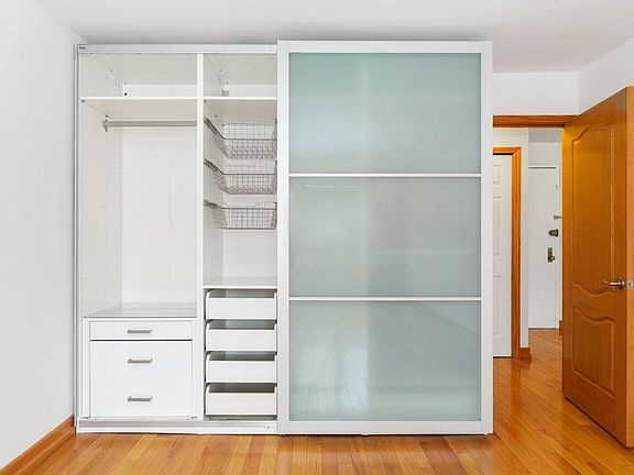 5th image of 201 E 36th St APT 9D