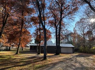 3095 Wood Rd, Oconto, WI 54153