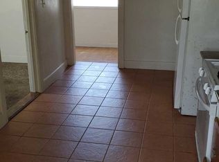 81 Charles St, Lodi, NJ 07644