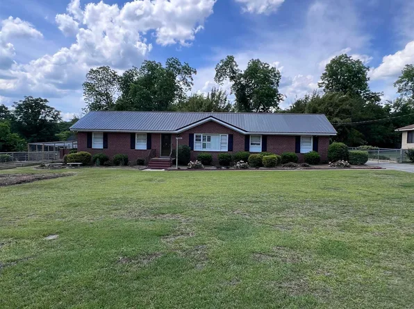 2205 Stonewall St, Dublin, GA 31021