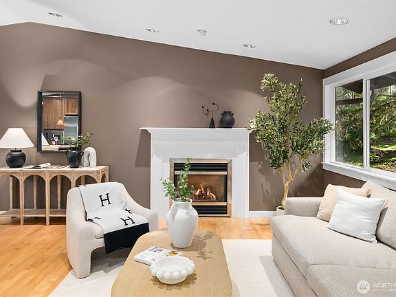 5th image of 20341 170th Avenue NE