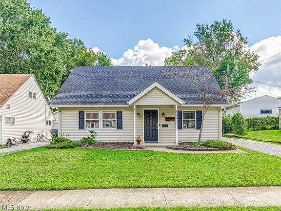 2nd image of 2369 Sutton Dr