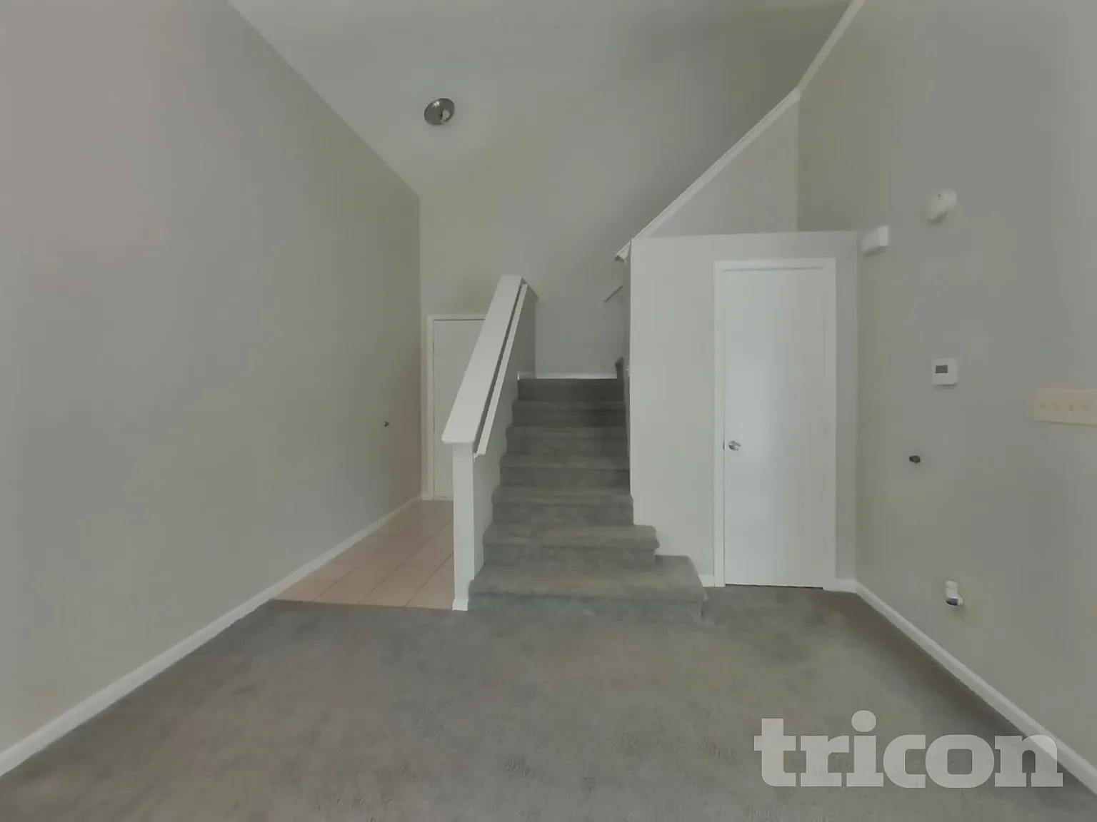 1310 Kenwood Drive Greenwood IN — Photo 2