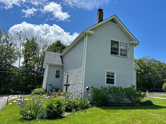 3rd image of 137 Tolend Road