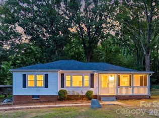 102 White Ave, Kannapolis, NC 28081