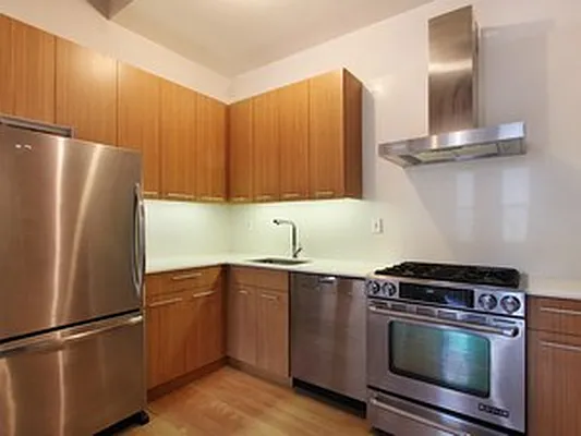 Rented by Corcoran | media 14