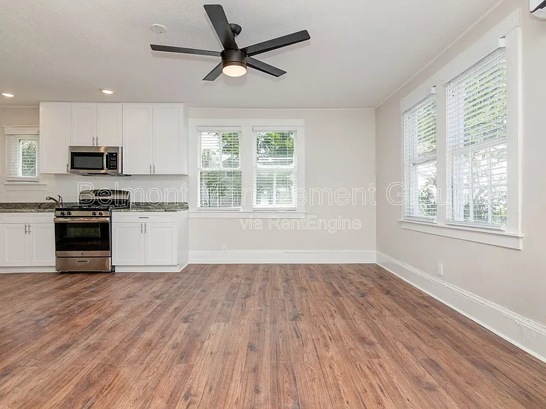 611 S Park Ave — Photo 5