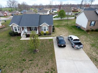 111 Filly Ln, Springfield, TN 37172