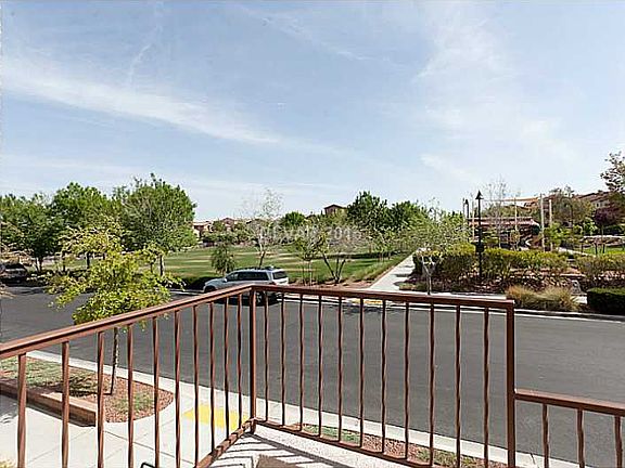 3rd image of 11346 Bedford Commons Dr Unit 105