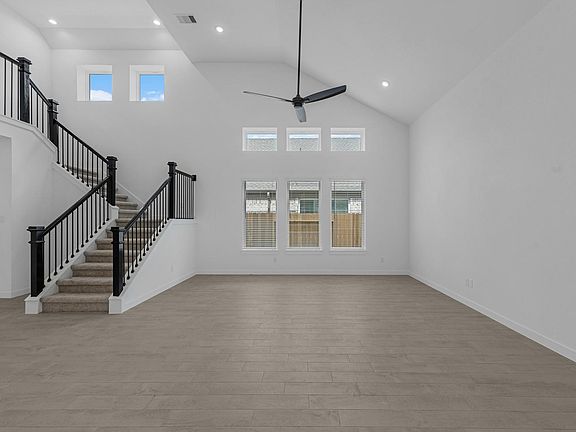 5th image of 1743 Pecan Woods Ln