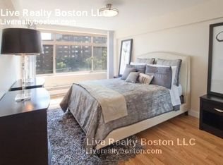 1420 Beacon St, Brookline, MA 02446